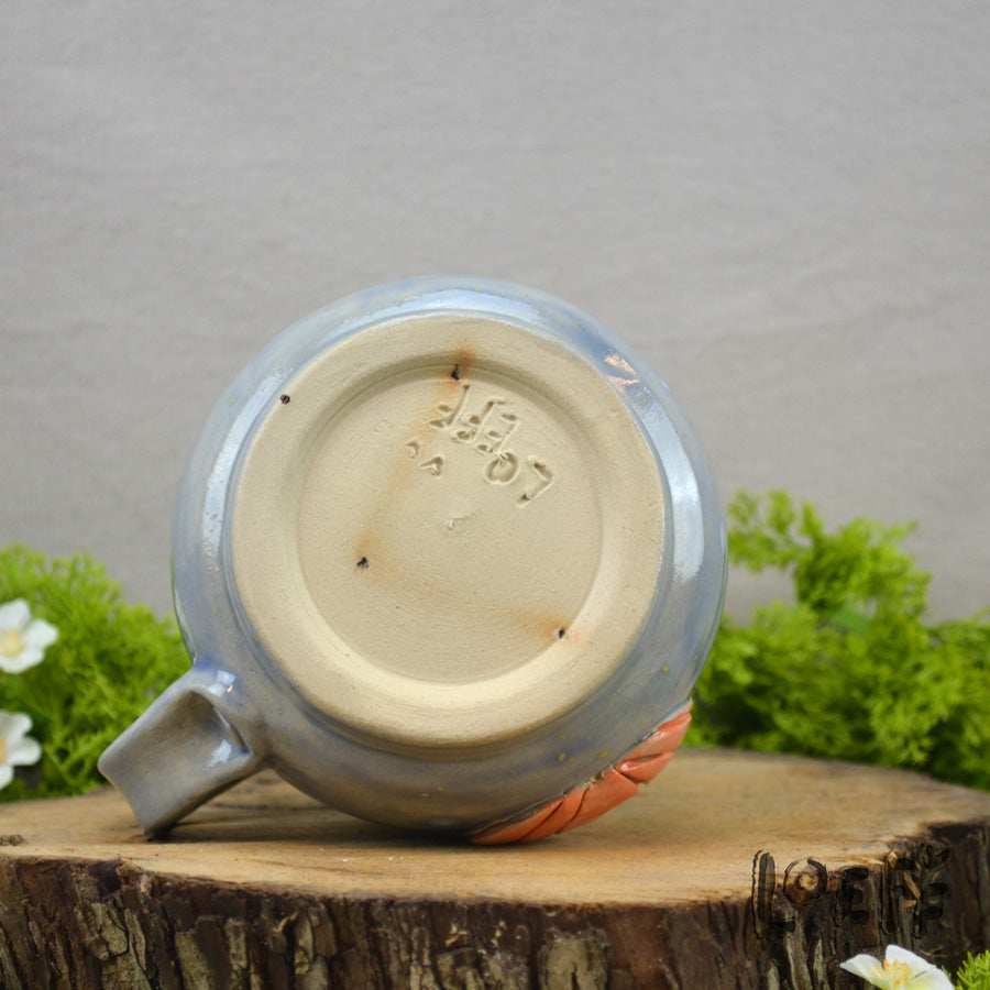 The 3D Loeff Mug Pumpkin on Speckled Blue