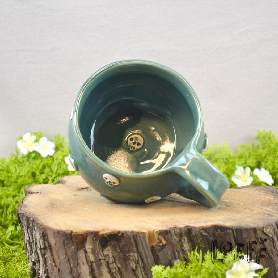 The 3D Loeff Mug Green Skulls