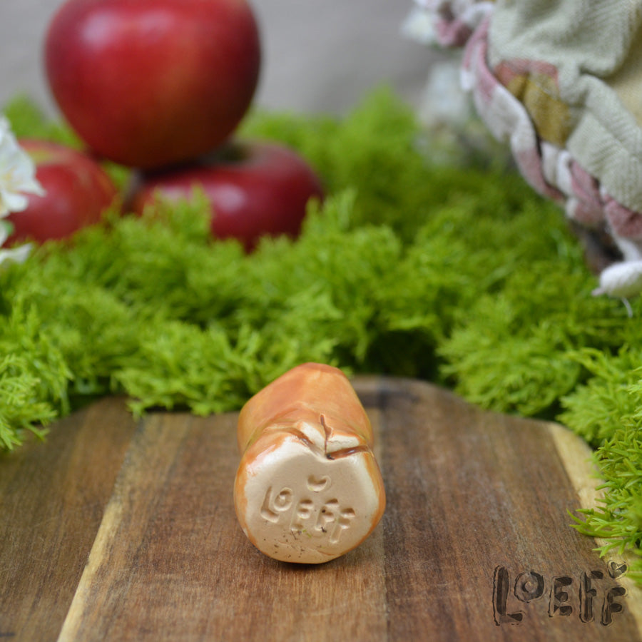 Tiny Capybara with Apple 2