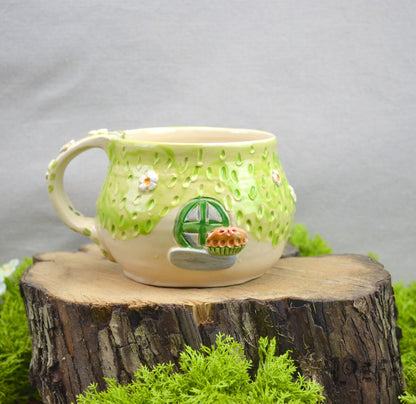 Meadow Mug Green Door + Pie