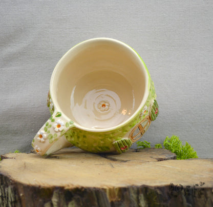 Meadow Mug Green Door