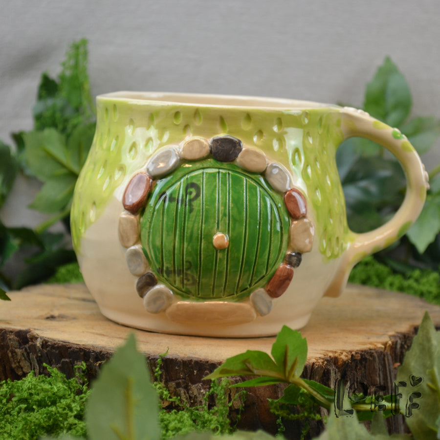 Meadow Mug Dark Green Door Owl