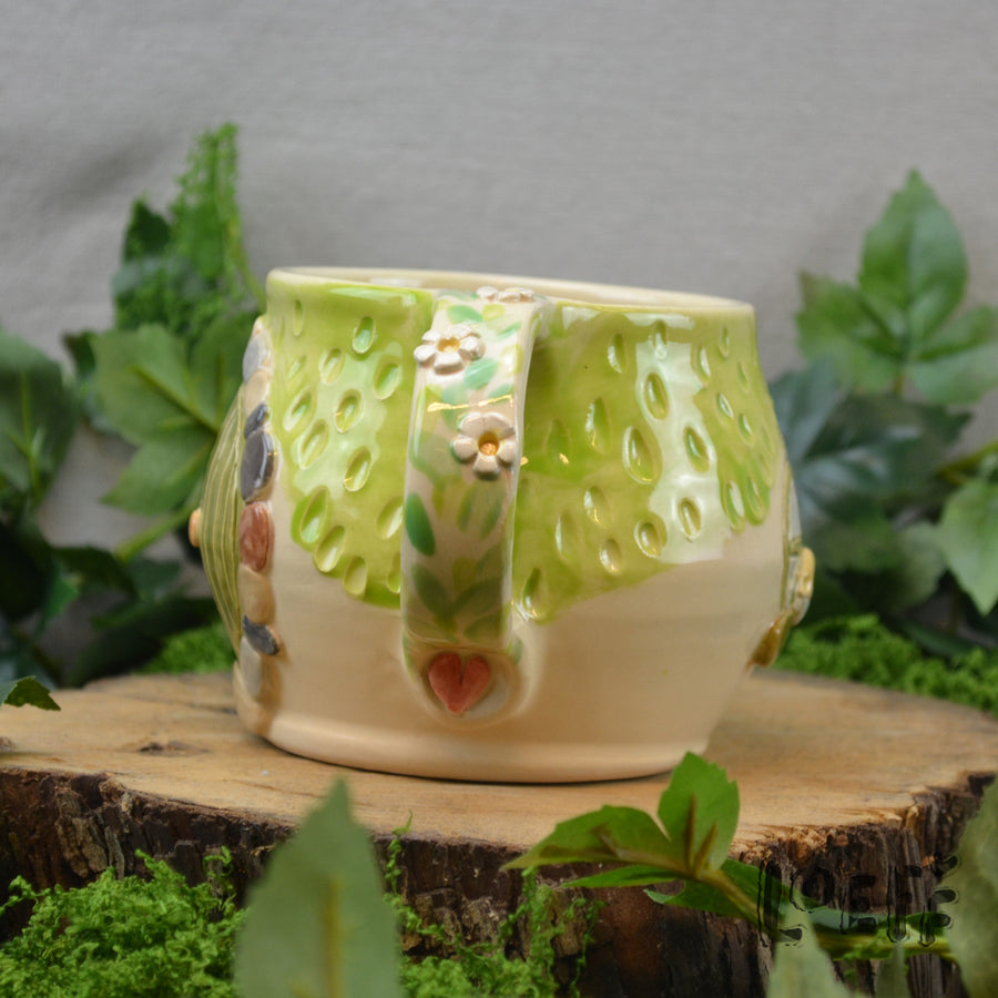 Meadow Mug Dark Green Door Pie
