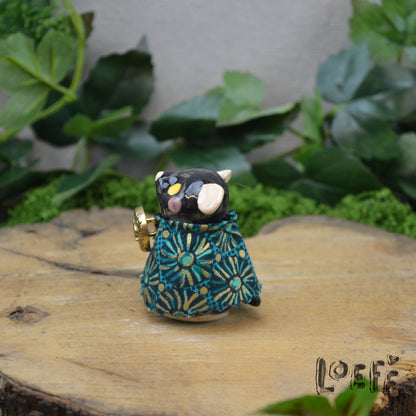 Tiny Mouse with Cape Black