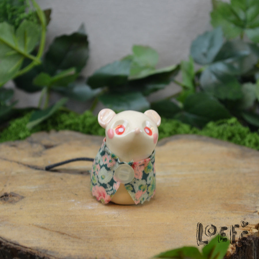 Tiny Mouse with Cape White