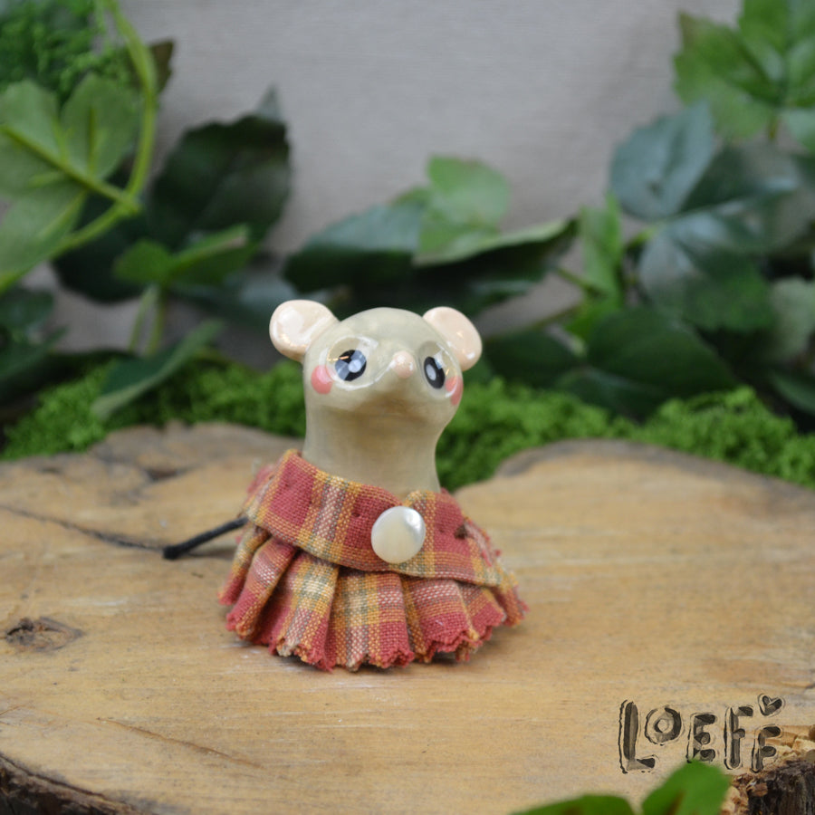 Tiny Mouse with Kilt Grey