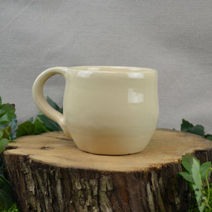 Loeff Mug Crow with Knife