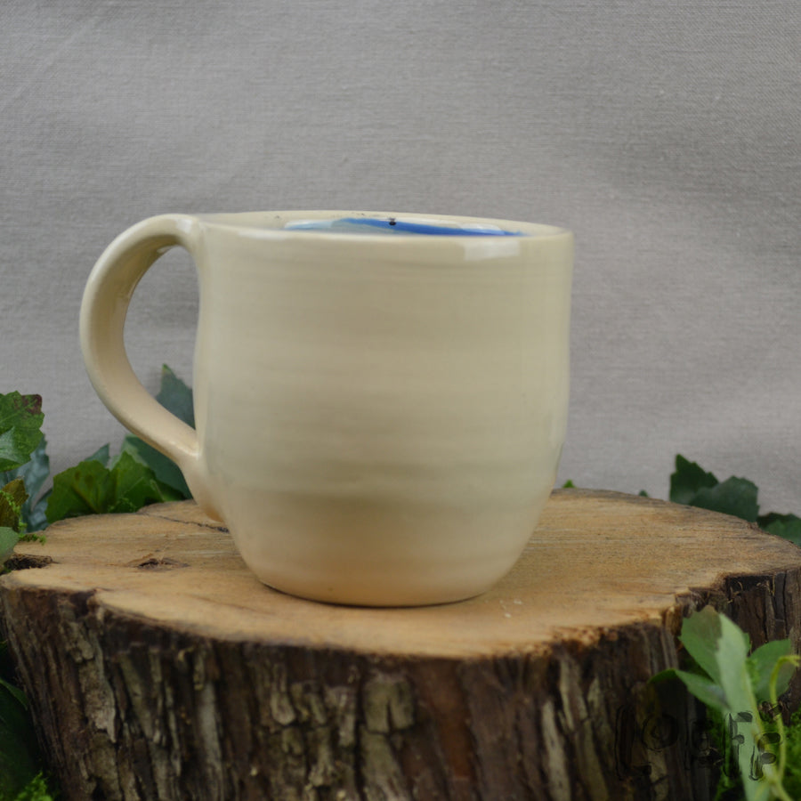 Loeff Mug Smiling Coffee Ghost