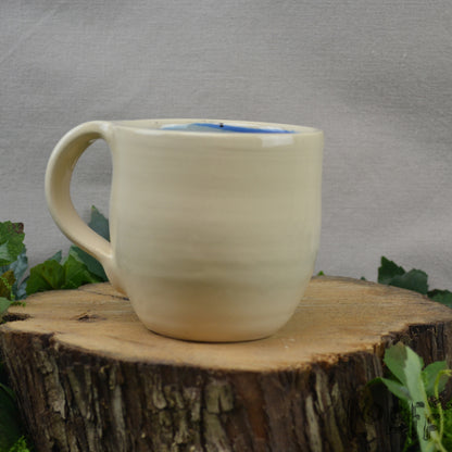 Loeff Mug Smiling Coffee Ghost
