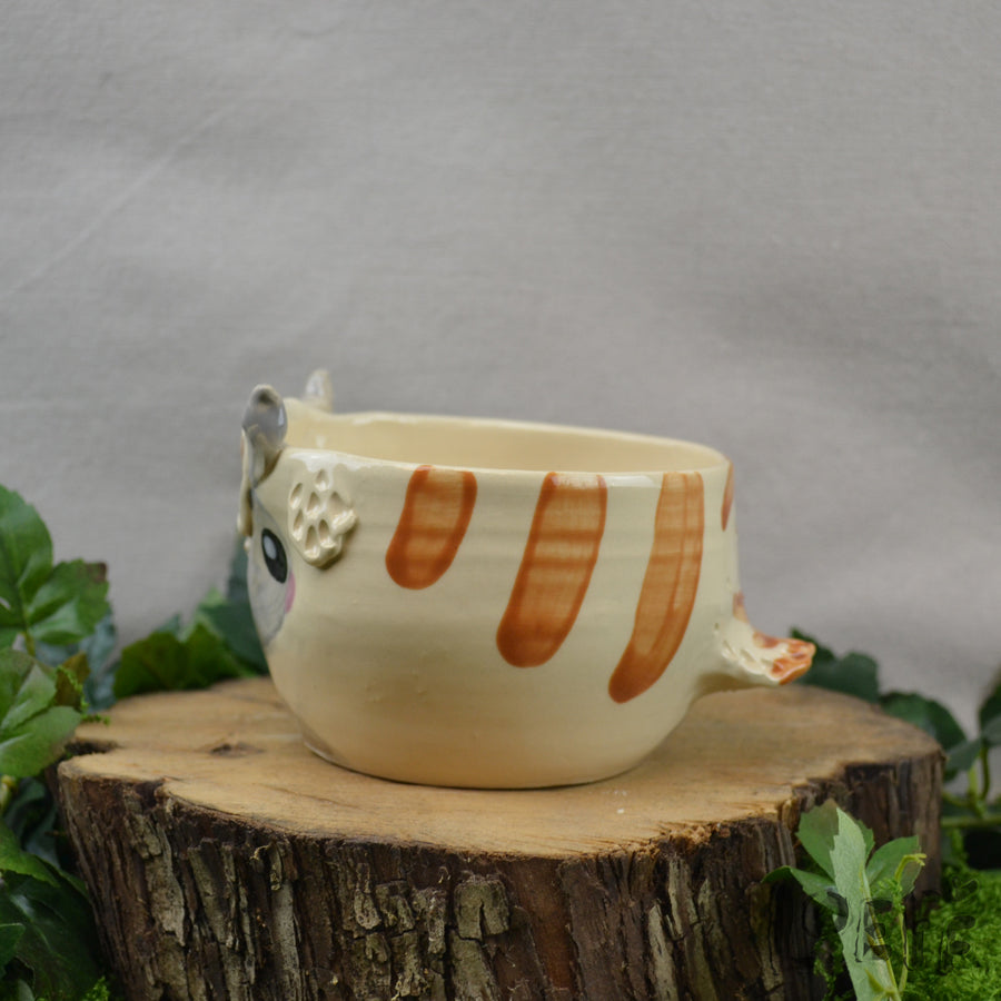 Planter Flying Bison