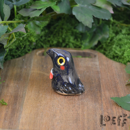 Tiny Crow with Knife 1