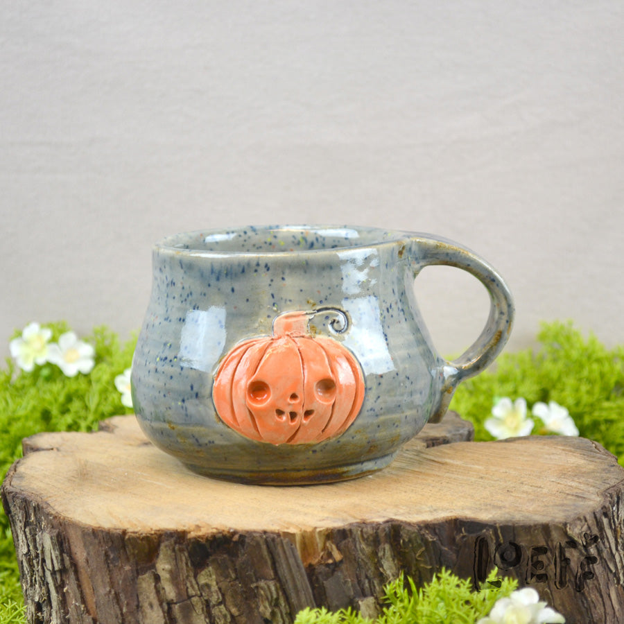 The 3D Loeff Mug Pumpkin on Blue