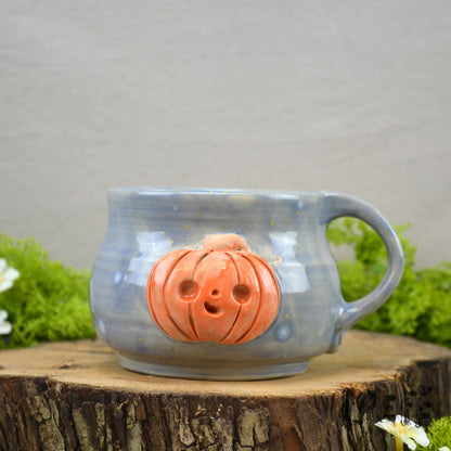 The 3D Loeff Mug Pumpkin on Speckled Blue