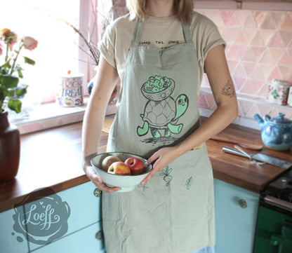 Apron Turtle