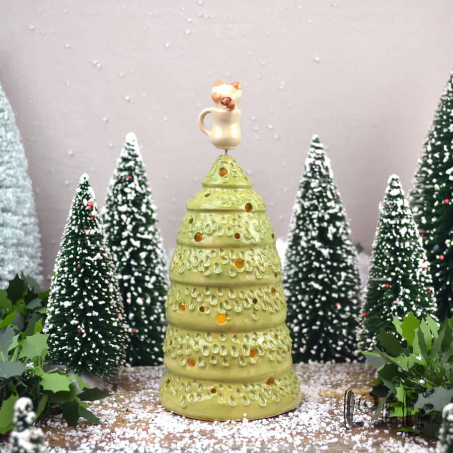 Happy Little Christmas Tree CinnamonRoll Cup