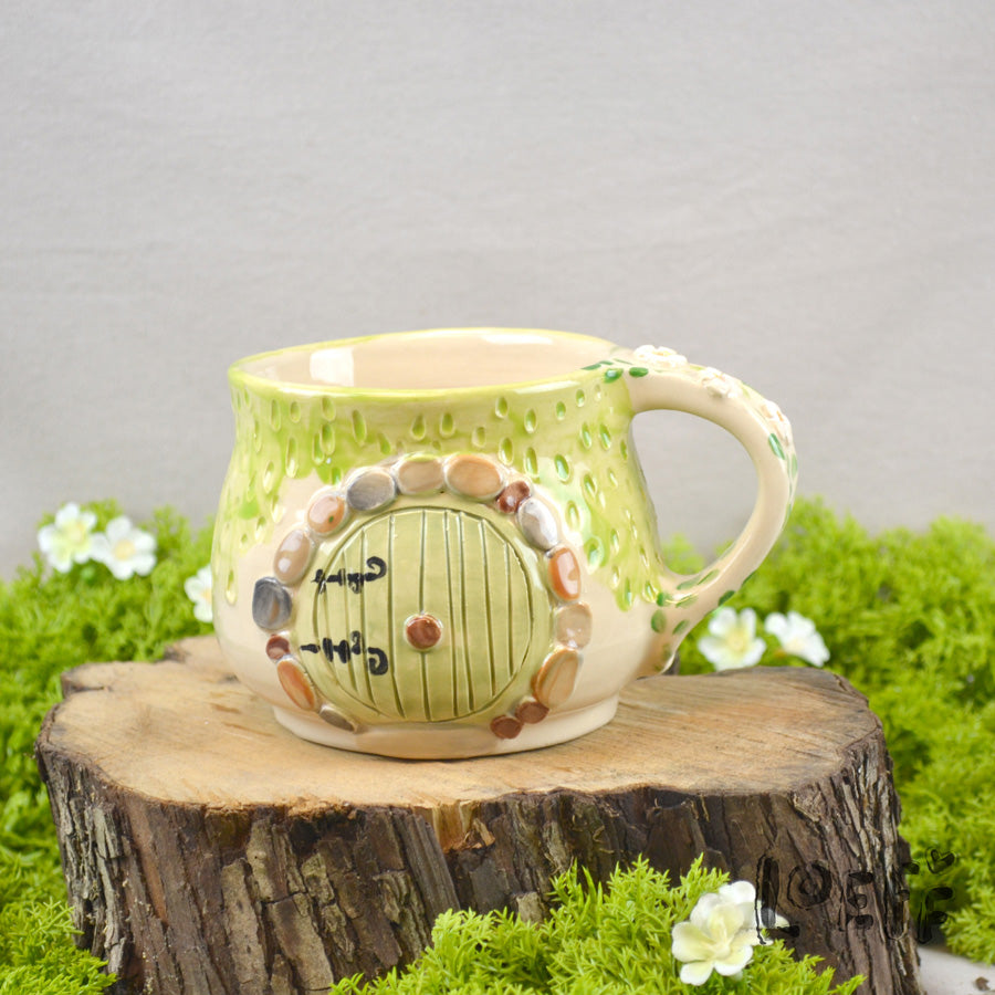 Loeffly Meadow Mug Green Door Pie