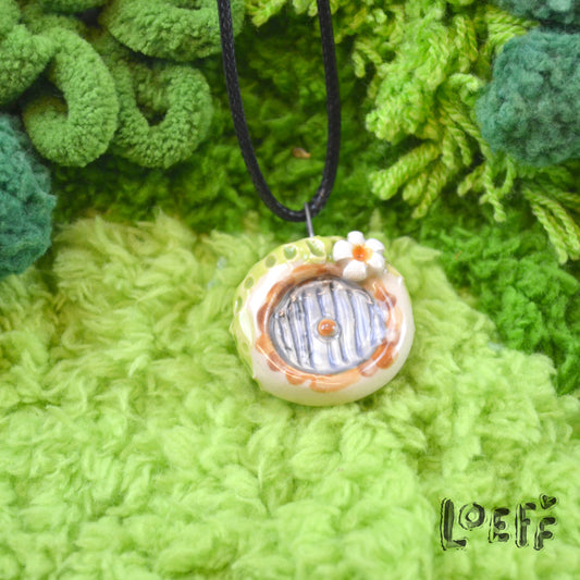 Loeff necklace Meadow Door