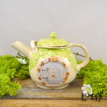 Loeffly Teapot Meadow Home Blue Door