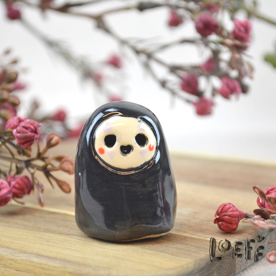 Loeff Tiny No-Face 2