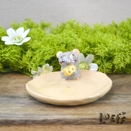 Trinket Tray Mouse with Cheese