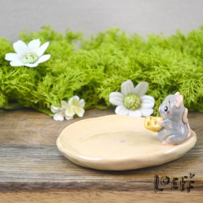 Trinket Tray Mouse with Cheese