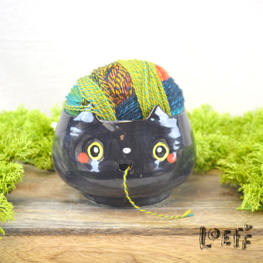 Yarn Bowl Loeff Black Cat